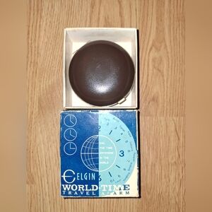 Elgin World Time Travel Alarm Clock